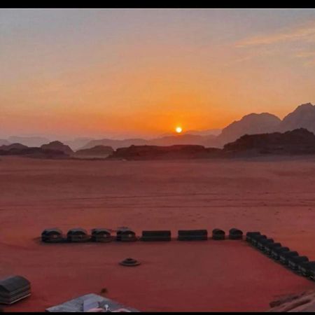 Bedouin Adventure & Tours Hotel Wadi Rum Buitenkant foto