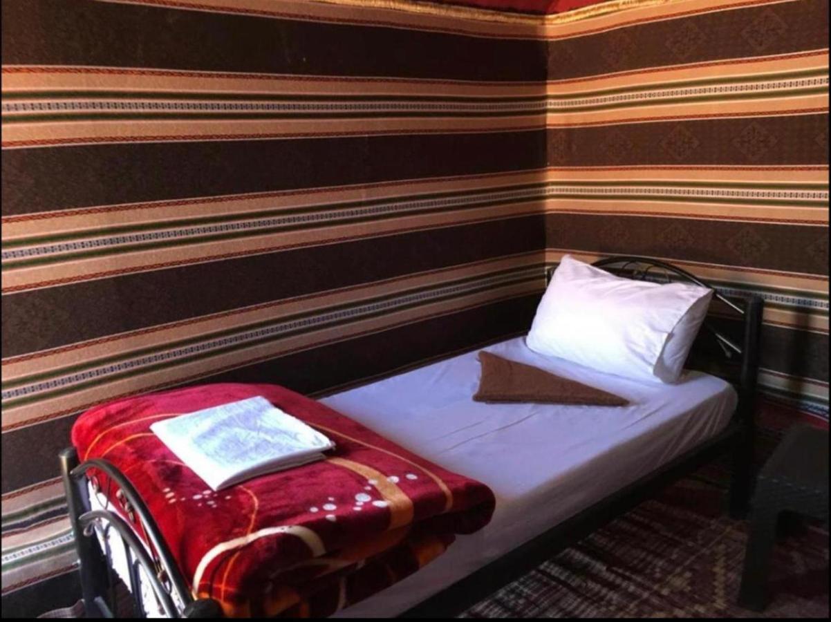 Bedouin Adventure & Tours Hotel Wadi Rum Buitenkant foto