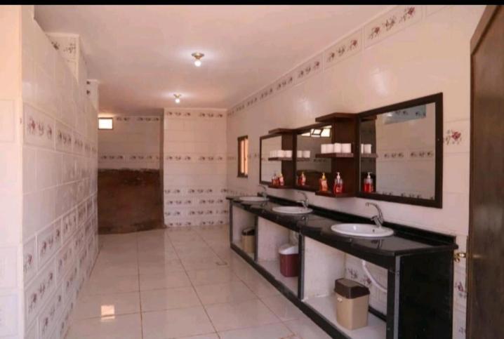 Bedouin Adventure & Tours Hotel Wadi Rum Buitenkant foto