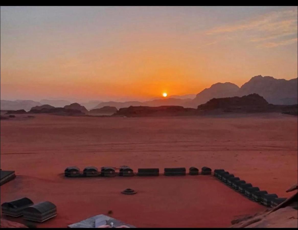 Bedouin Adventure & Tours Hotel Wadi Rum Buitenkant foto