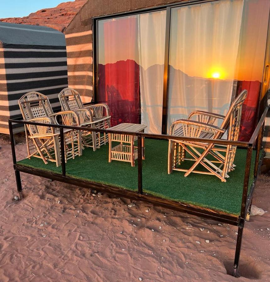 Bedouin Adventure & Tours Hotel Wadi Rum Buitenkant foto